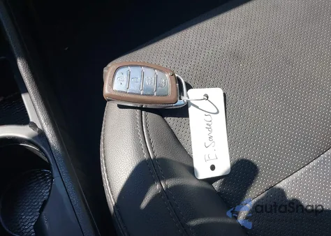 2021 Hyundai Tucson Ultimate z USA, uszkodzony, nr VIN KM8J33AL5MU312394